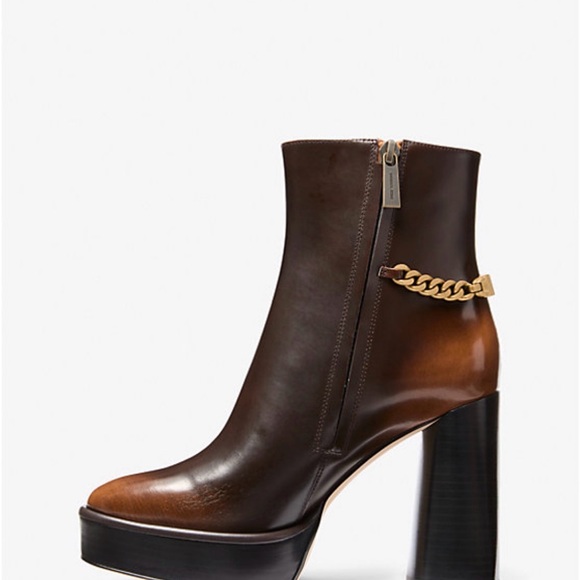 Michael Kors Brown Leather Heeled Boots with Gold Chain NWOB - Picture 3 of 10